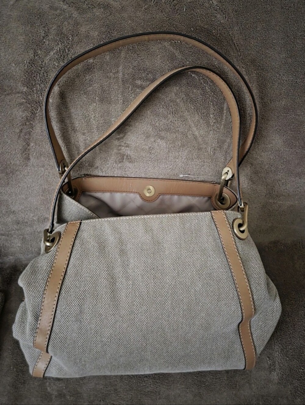 NWT MICHAEL KORS NATURAL COLORS LEATHER/TEXTILE LARGE POCKETS SHOULDER TOTE - Picture 4 of 15